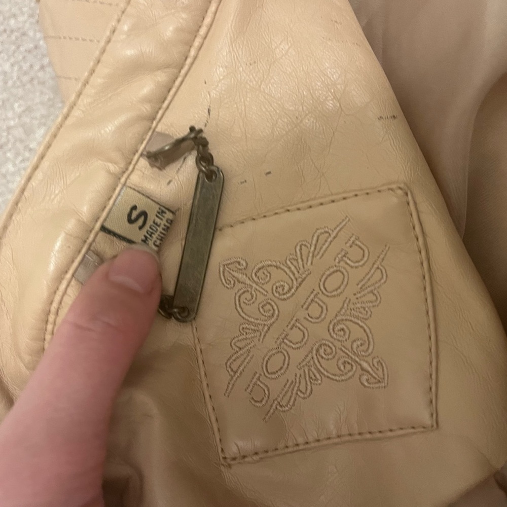 JouJou vintage beige/tan vegan faux leather jacket - Picture 4 of 4